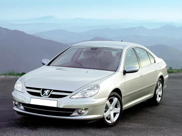 Dịch vụ thay Kính chắn gió xe Peugeot 607 tận nơi
